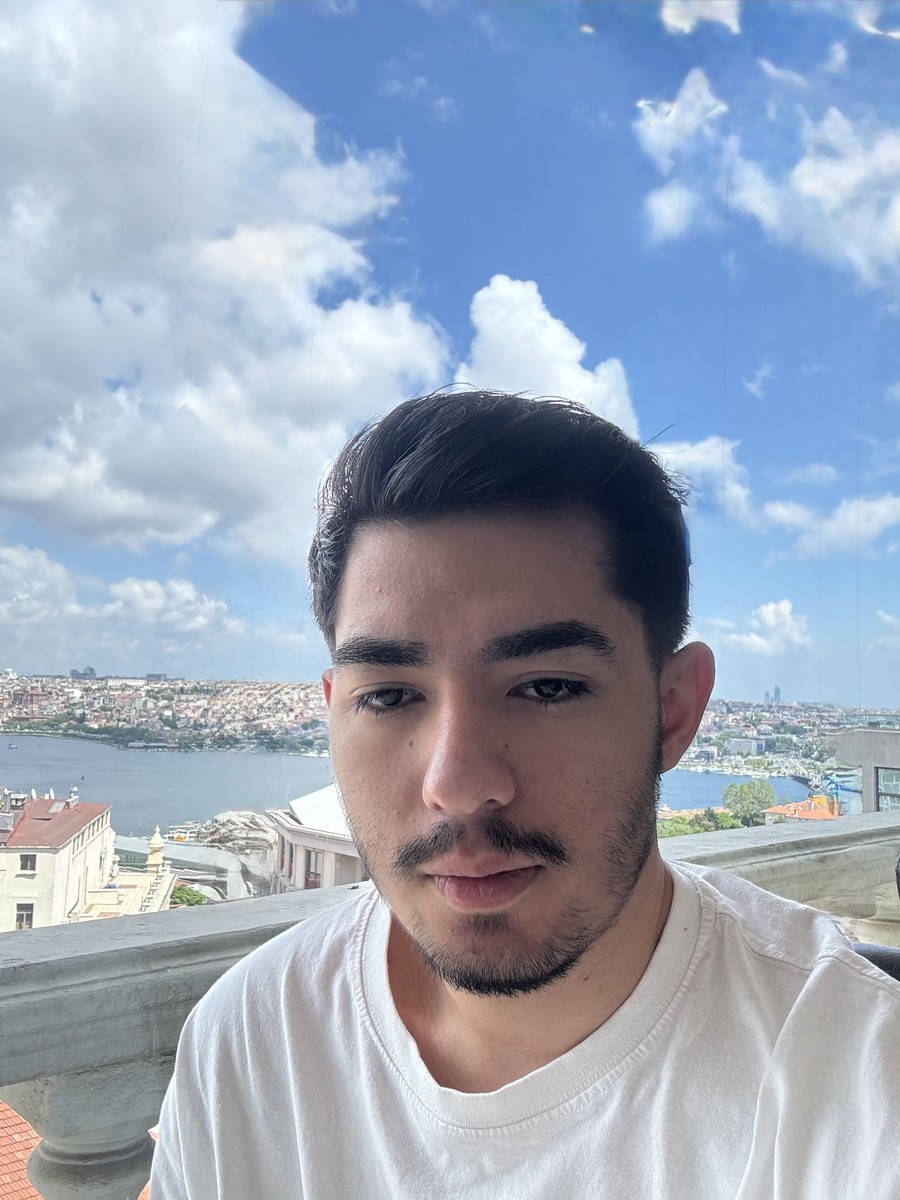 Ahmet Erdem